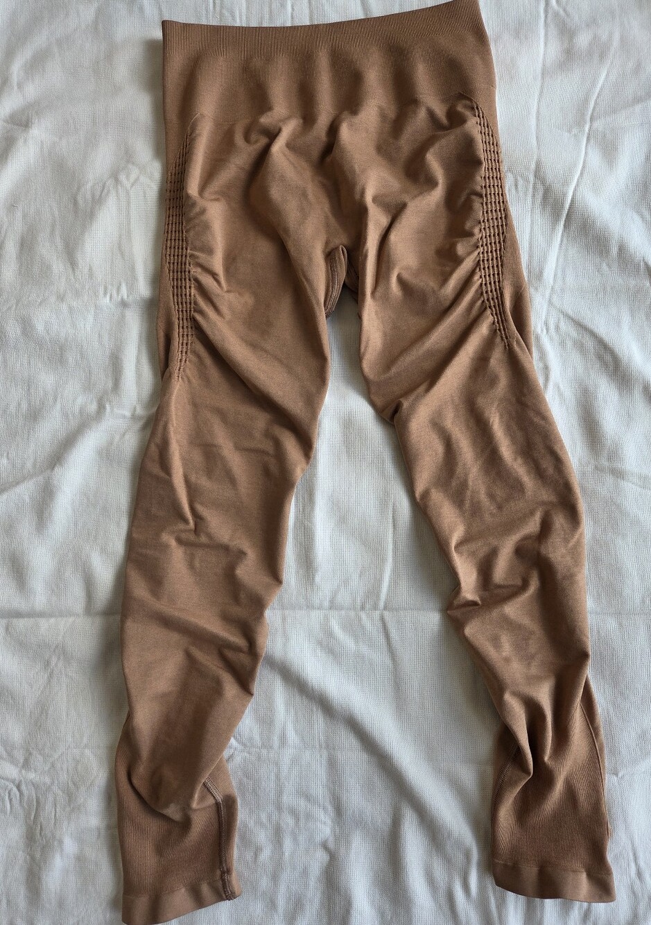 Alphalete Gym Workout High-Waist Seamless Leggings in Camel - Size L
